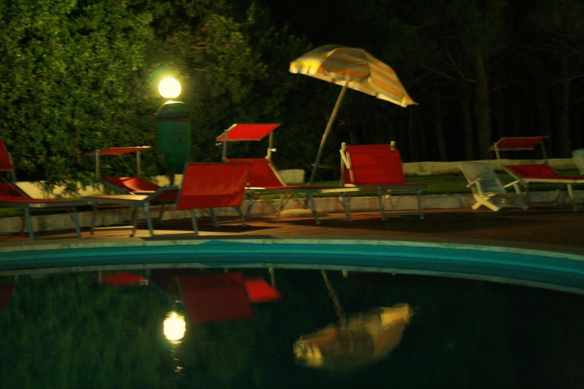 Hotel Mirage Santa Teresa Gallura Exterior foto