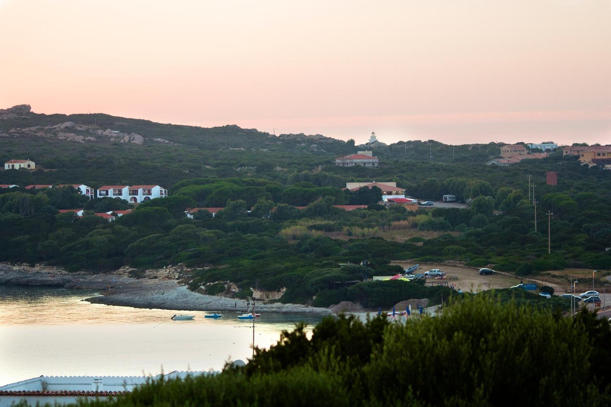 Hotel Mirage Santa Teresa Gallura Exterior foto