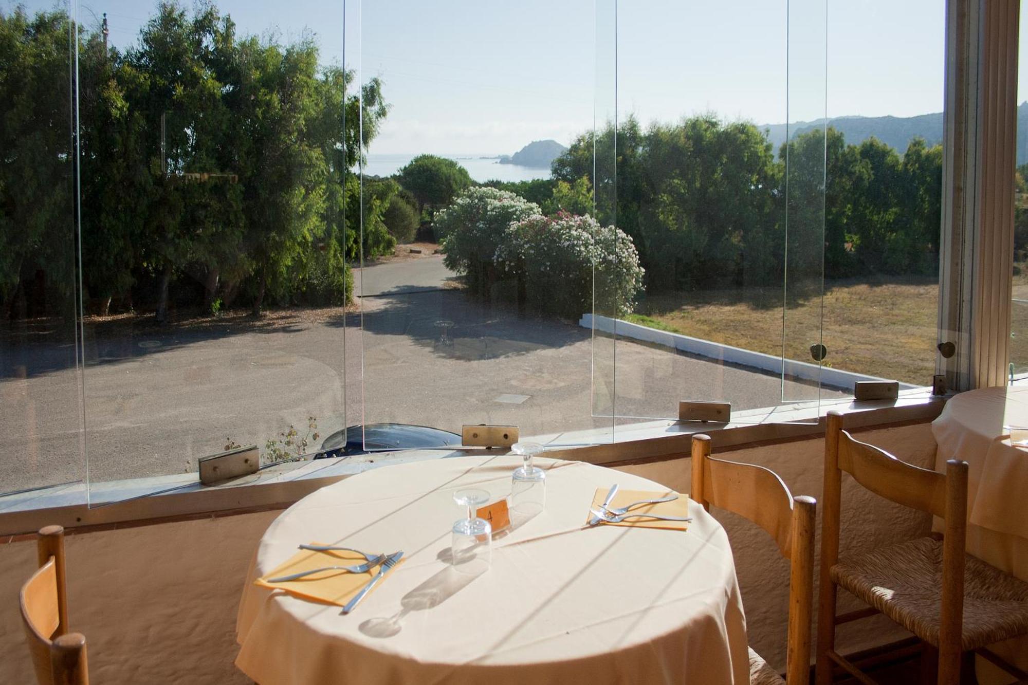 Hotel Mirage Santa Teresa Gallura Exterior foto