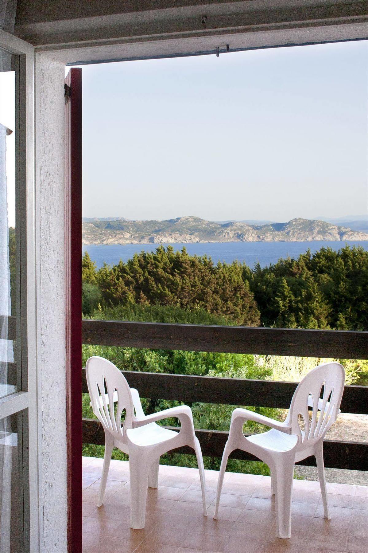 Hotel Mirage Santa Teresa Gallura Exterior foto